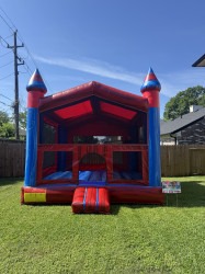 IMG 3163 1748011831 Red & blue bounce house castle